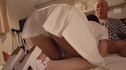 MIAA-385 My Beloved Girlfriend Was Called By A Junk Patient